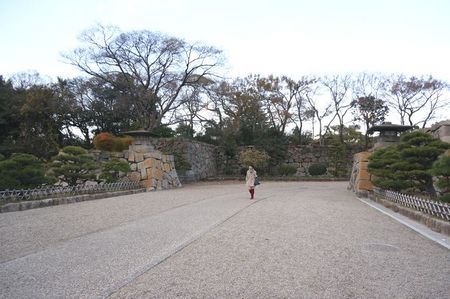 UKB02_003.jpg